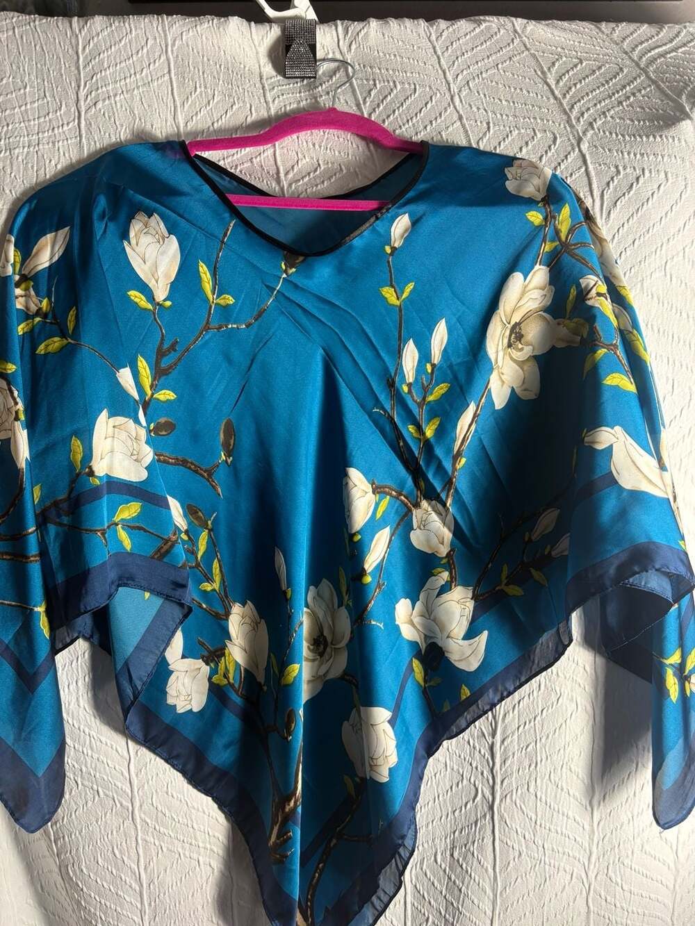 Women's Blue Floral Print Satin Poncho Shawl Scarf Top